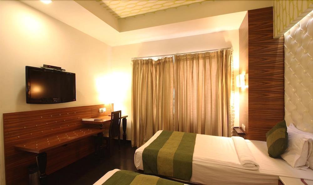 Hotel Ivory 32 Neu-Delhi Exterior foto