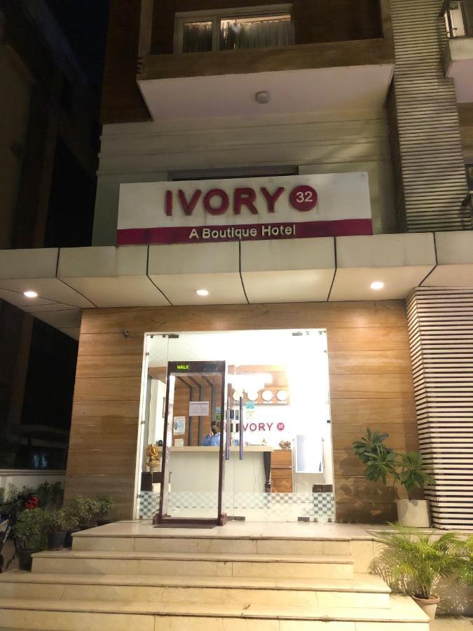 Hotel Ivory 32 Neu-Delhi Exterior foto