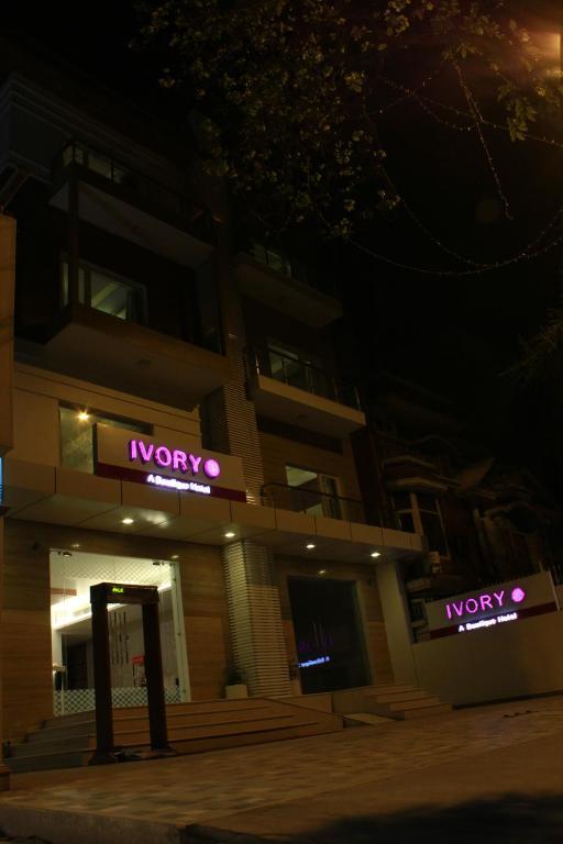 Hotel Ivory 32 Neu-Delhi Exterior foto