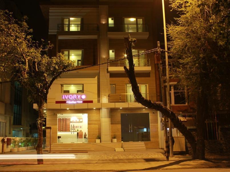 Hotel Ivory 32 Neu-Delhi Exterior foto