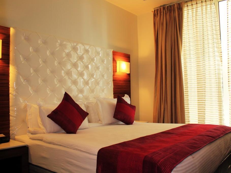 Hotel Ivory 32 Neu-Delhi Exterior foto
